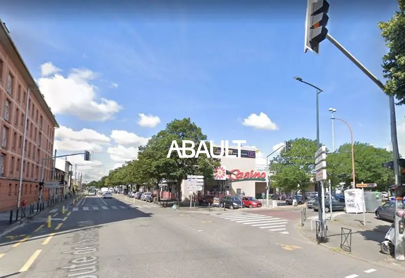 A vendre Local commercial  720m² Toulouse