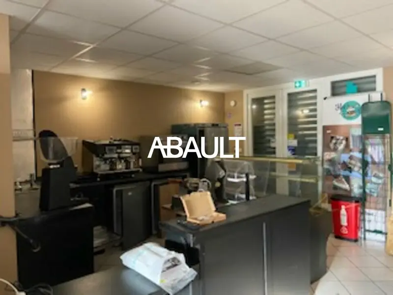 A VENDRE MURS COMMERCIAUX LIBRES COLOMIERS D'ENVIRON 60 M² 