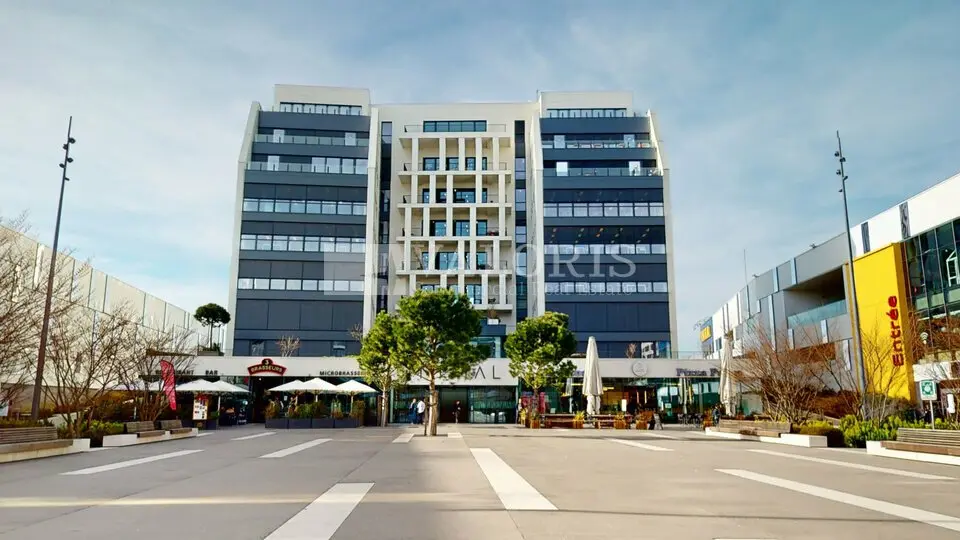 A louer Bureaux 229m² Vénissieux