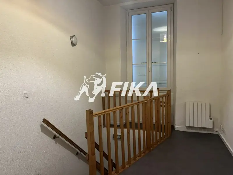 LOCAL A VENDRE 42,90 m² - (33000) BORDEAUX