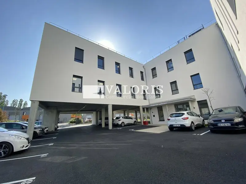 Venez visiter des locaux prêts à l'emploi au cur de la TECHLID.