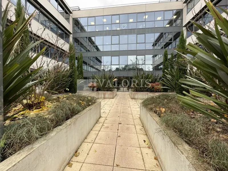 A louer Bureaux 1515m² Caluire-et-Cuire