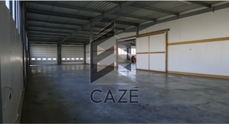 BATIMENT MIXTE - CADAUJAC