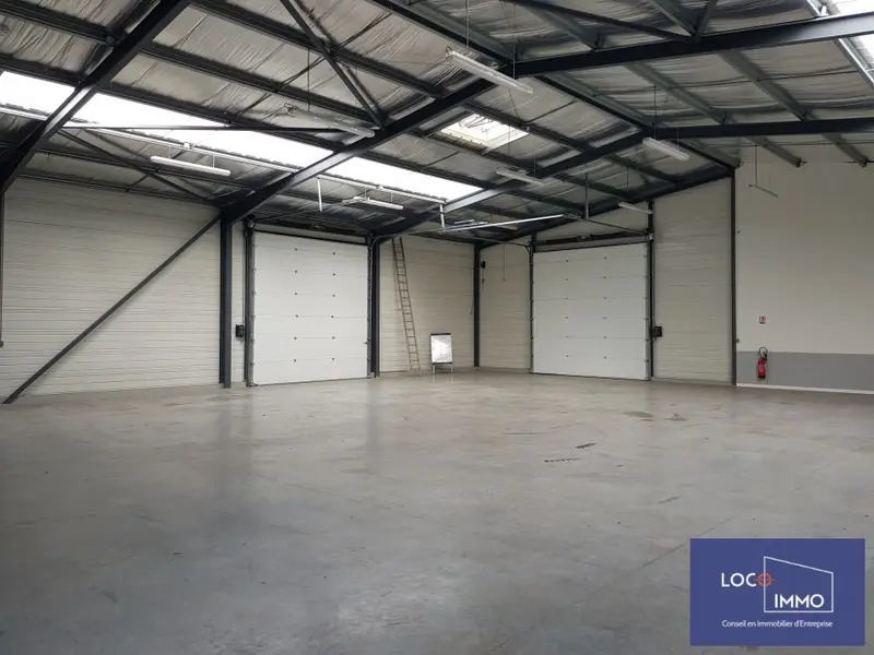 A louer Entrepôt 600m² Escource