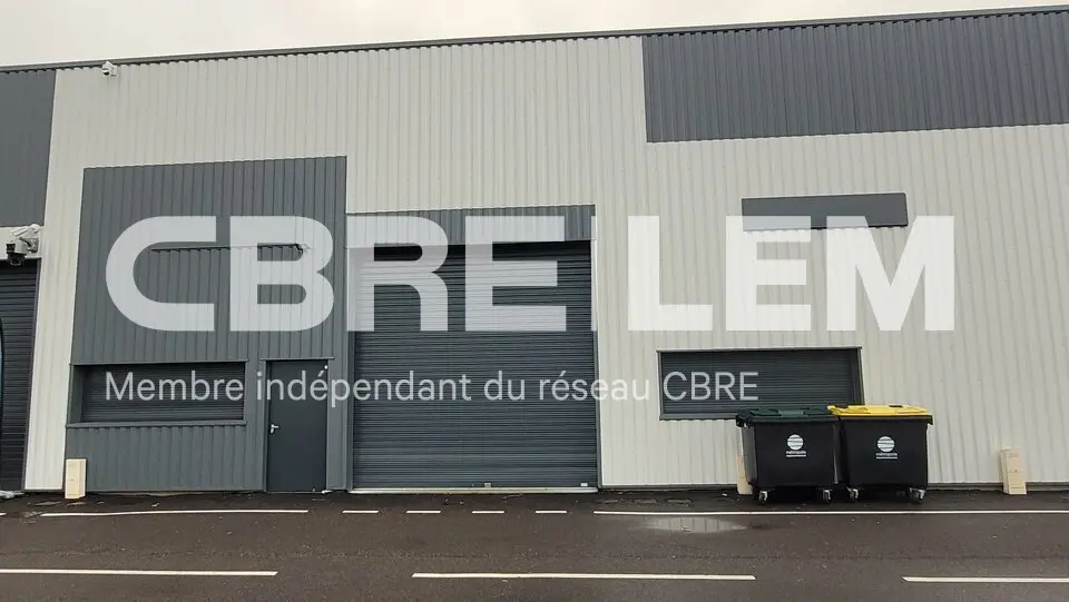 A louer Locaux d'activité 375m² Canteleu