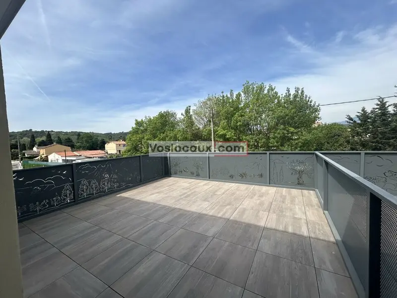 Location : bureaux de 130 m²  BIOT  
