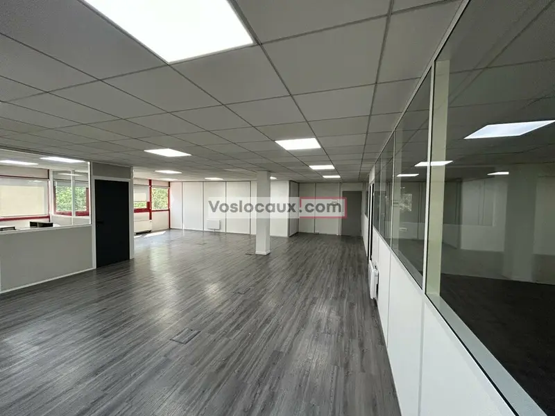 A louer Bureaux 719m² Vallauris
