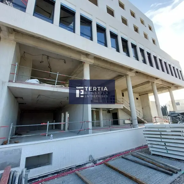 A louer Local commercial  397m² Montpellier