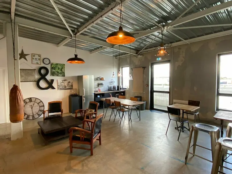 BUREAUX A VENDRE - 181 m² - VANNES