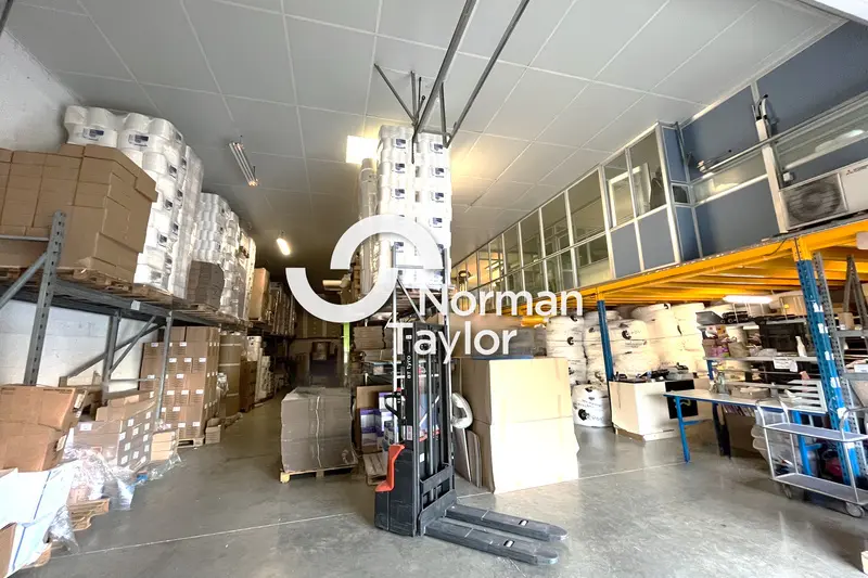 Locaux d'activité à louer - Fréjorgues Est 