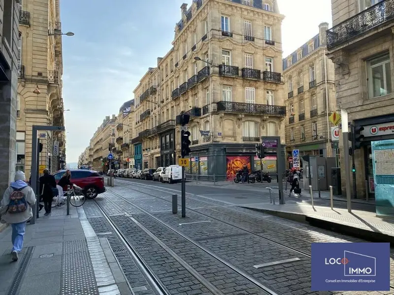 A vendre Local commercial  50m² Bordeaux