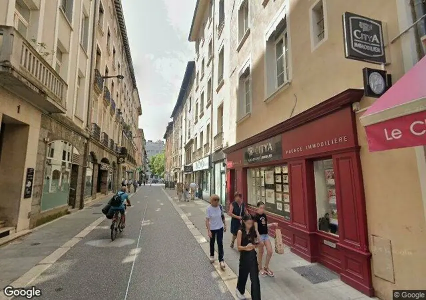 A vendre Local commercial  184m² Grenoble