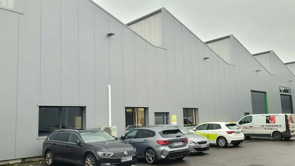 A louer Locaux d'activité 600m² Le Grand-Quevilly