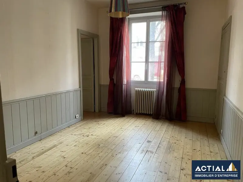 A vendre Bureaux 101m² Nantes