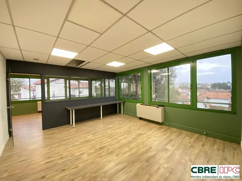VENTE - REF : 7728FD