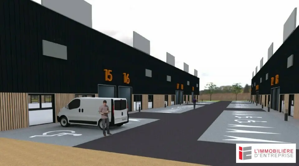 CELLULE D'ACTIVITE 456M² BORD 4 VOIES RENNES-REDON