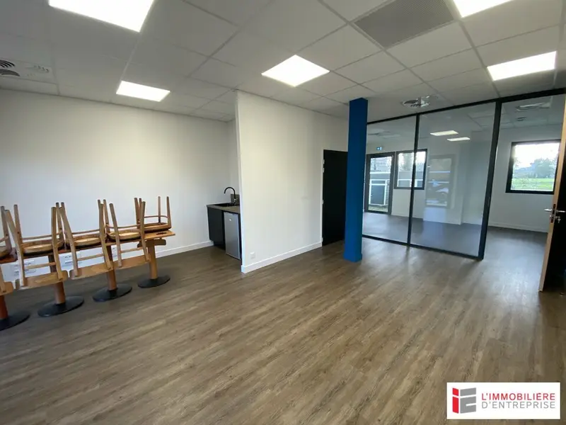 LOCATION DE BUREAUX 52m² KERLANN BRUZ