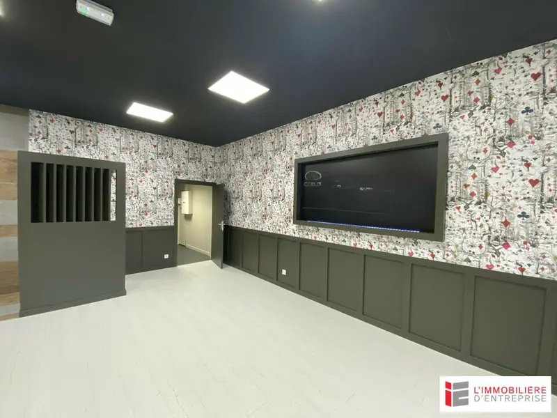 CELLULE COMMERCIALE 68M² PLEUMELEUC