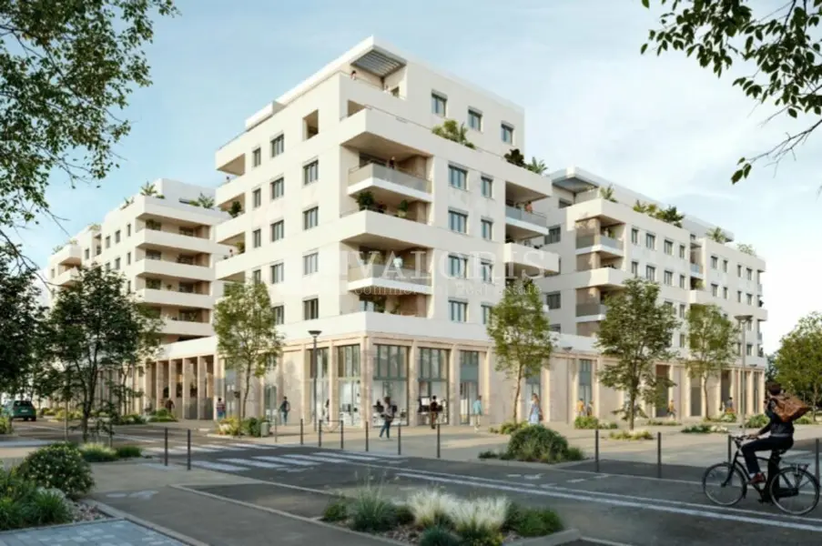 A vendre Locaux d'activité 297m² Vaulx-en-Velin