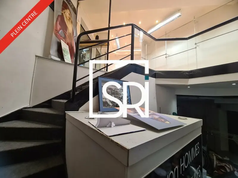 OPPORTUNITE - VENTE LOCAL COMMERCIAL - 63000 CLERMONT-FERRAND