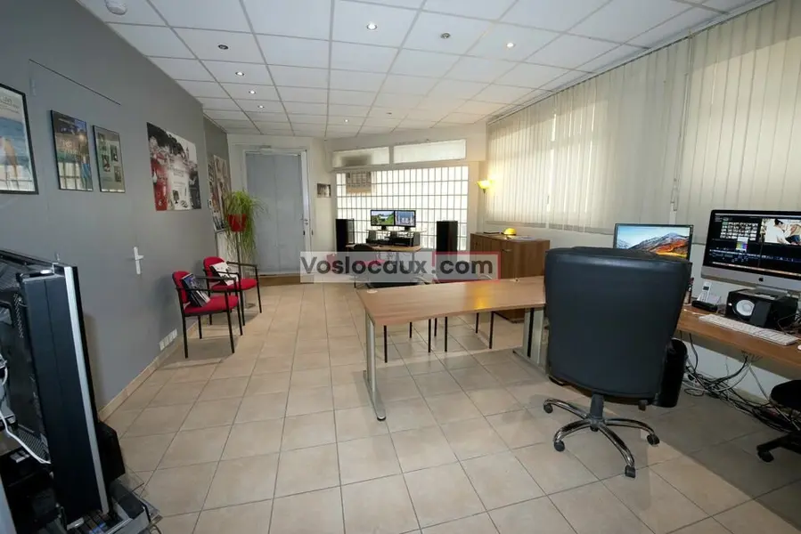 À louer : local commercial 90 m² - Nice Nord 