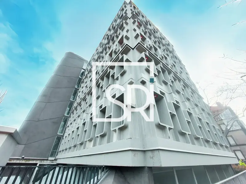 A vendre Bureaux 4699.72m² Clermont-Ferrand