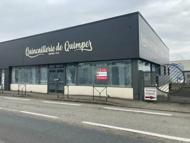 VISIBILITE + STATIONNEMENT