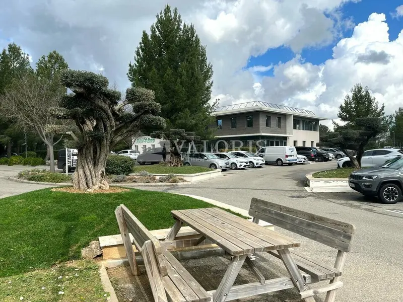 A louer Bureaux 112m² Aix-en-Provence