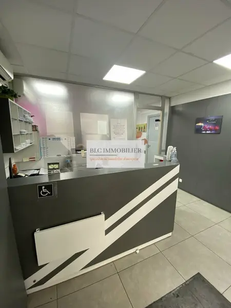 LOCAL PROFESSIONNEL A LOUER 150 M2 SECTEUR SAINT HENRI 13016