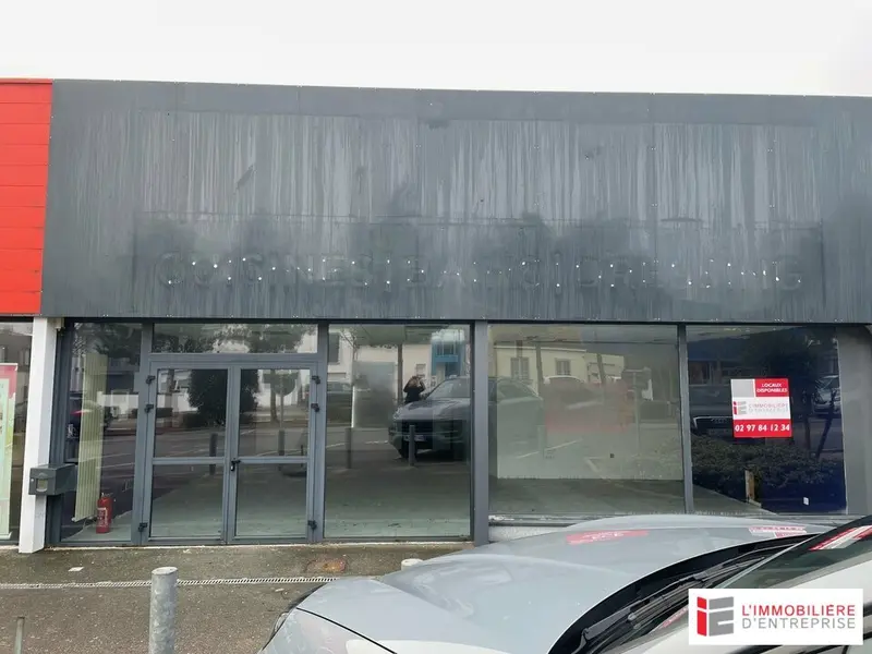 ZONE COMMERCIALE