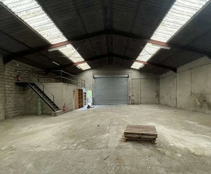 A louer Locaux d'activité 427m² Beauvais