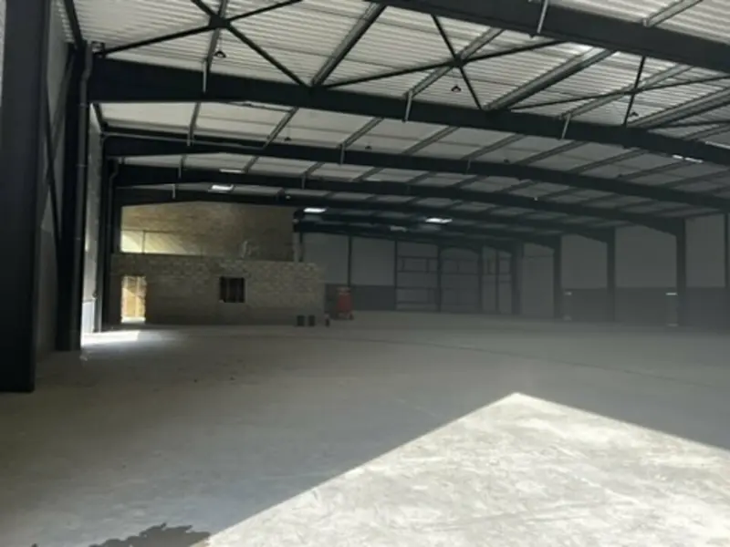 A louer Locaux d'activité 1825m² Beauvais