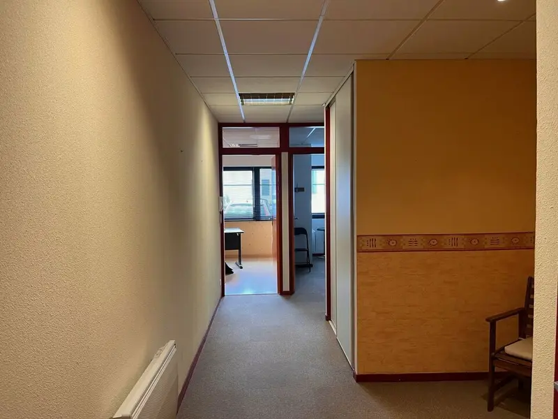 A VENDRE - BUREAUX - VANNES