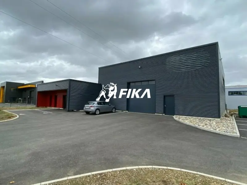 A LOUER LOCAL D'ACTIVITE 480 m² - (31790) SAINT-JORY