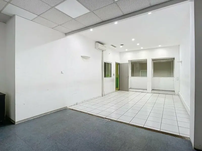 A vendre Locaux d'activité 310m² Marseille 01