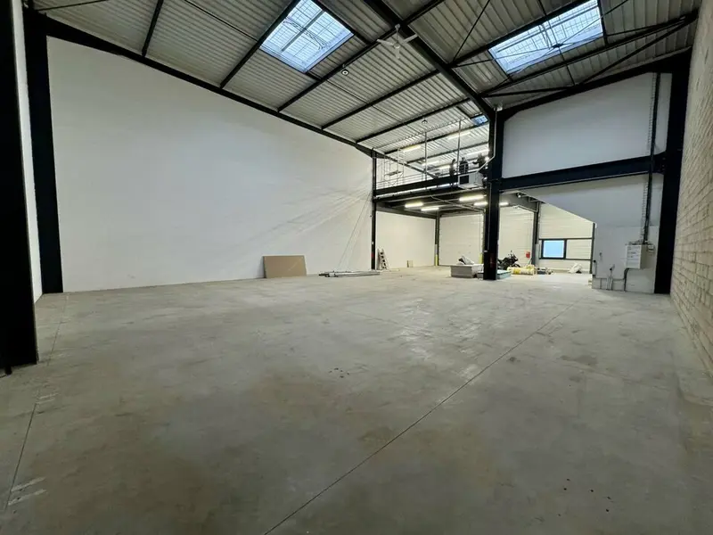 A louer Locaux d'activité 494m² Groslay