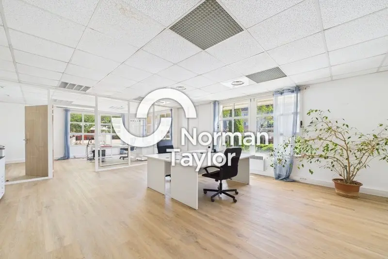 A louer Bureaux 95m² Montpellier