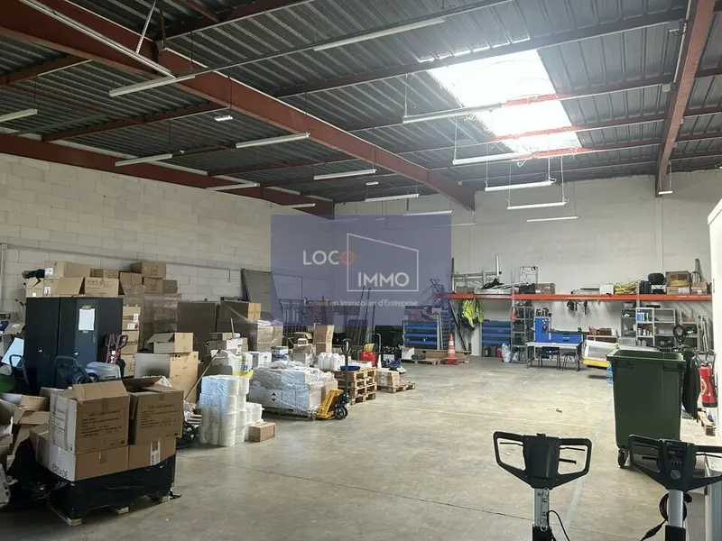 A louer Locaux d'activité 355m² Mérignac
