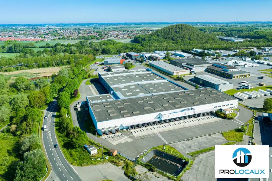 A louer Entrepôt 4000m² Libercourt