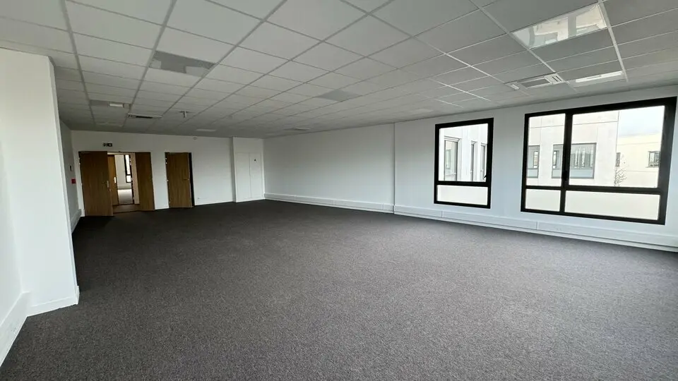 BUREAUX A VENDRE