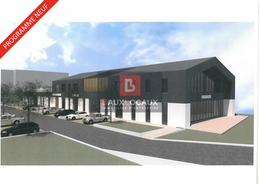 LOCAL COMMERCIAL D'ENVIRON 500 m² EN ZONE NEUF  