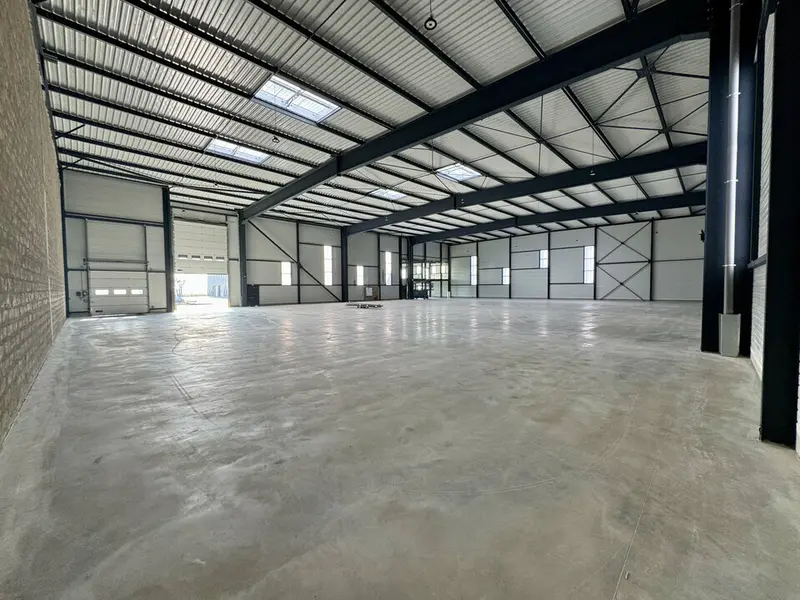 A louer Locaux d'activité 1775m² Longperrier