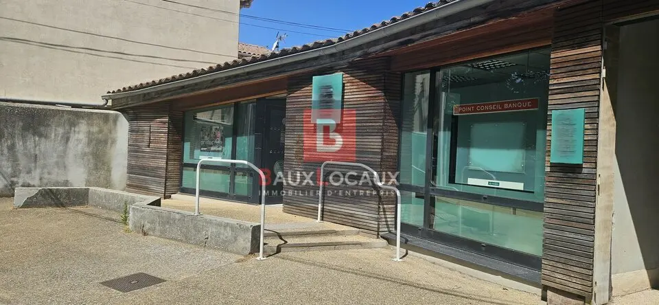 A vendre Bureaux 100m² Monteux
