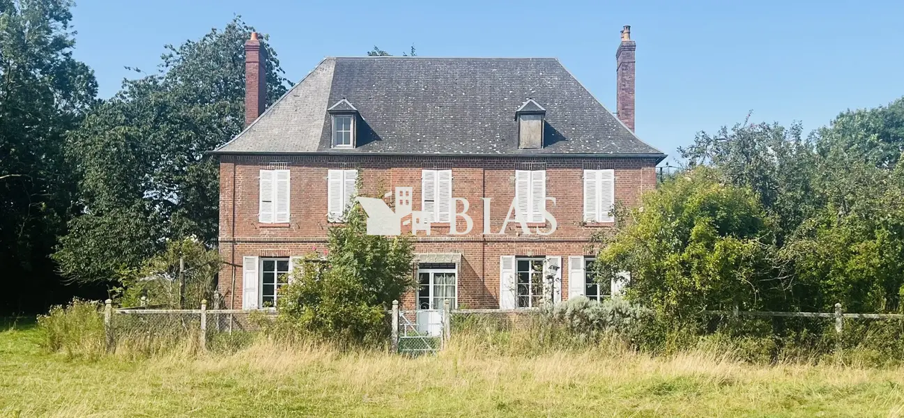 ancien corps de ferme a restaurer