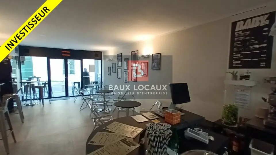 À Saisir - Murs Occupés d'un Restaurant au cur d'Avignon