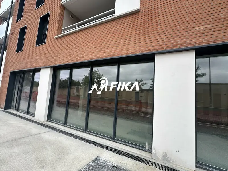 A VENDRE LOCAL COMMERCIAL 150 m² - (31300) TOULOUSE