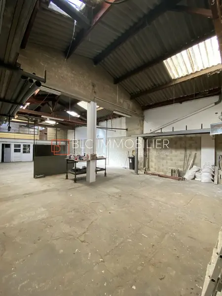 ENTREPOT A VENDRE 480 m² - BELLE DE MAI 13003 MARSEILLE 