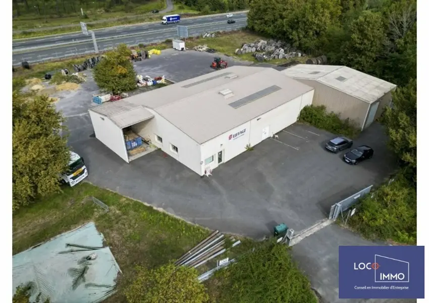A vendre Entrepôt 600m² Escource