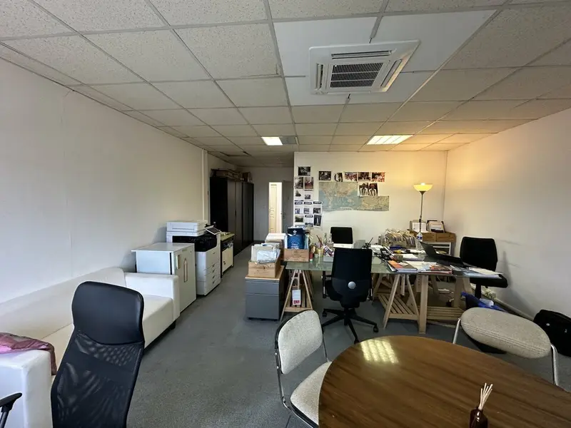 A louer Bureaux 35m² Aubagne