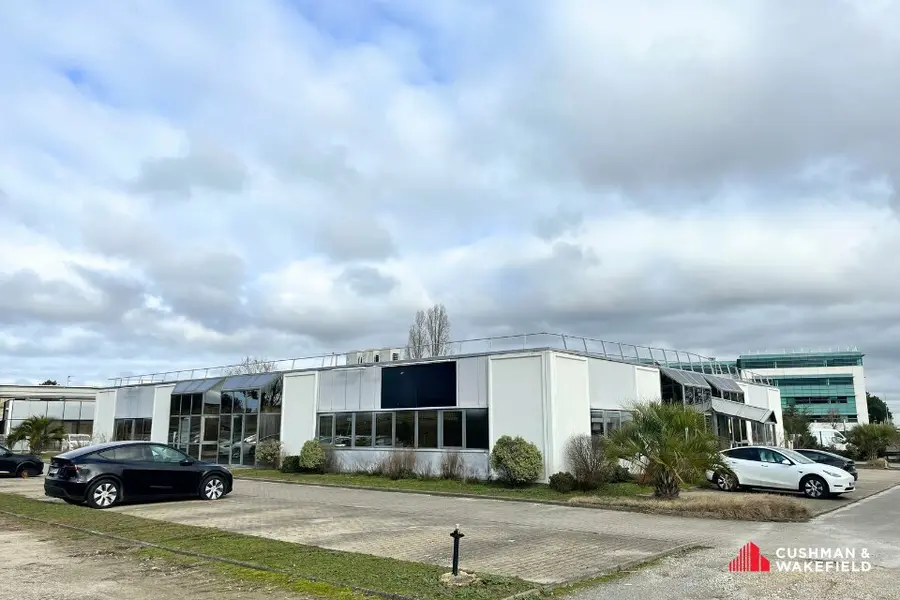 A louer Bureaux 862m² Mérignac